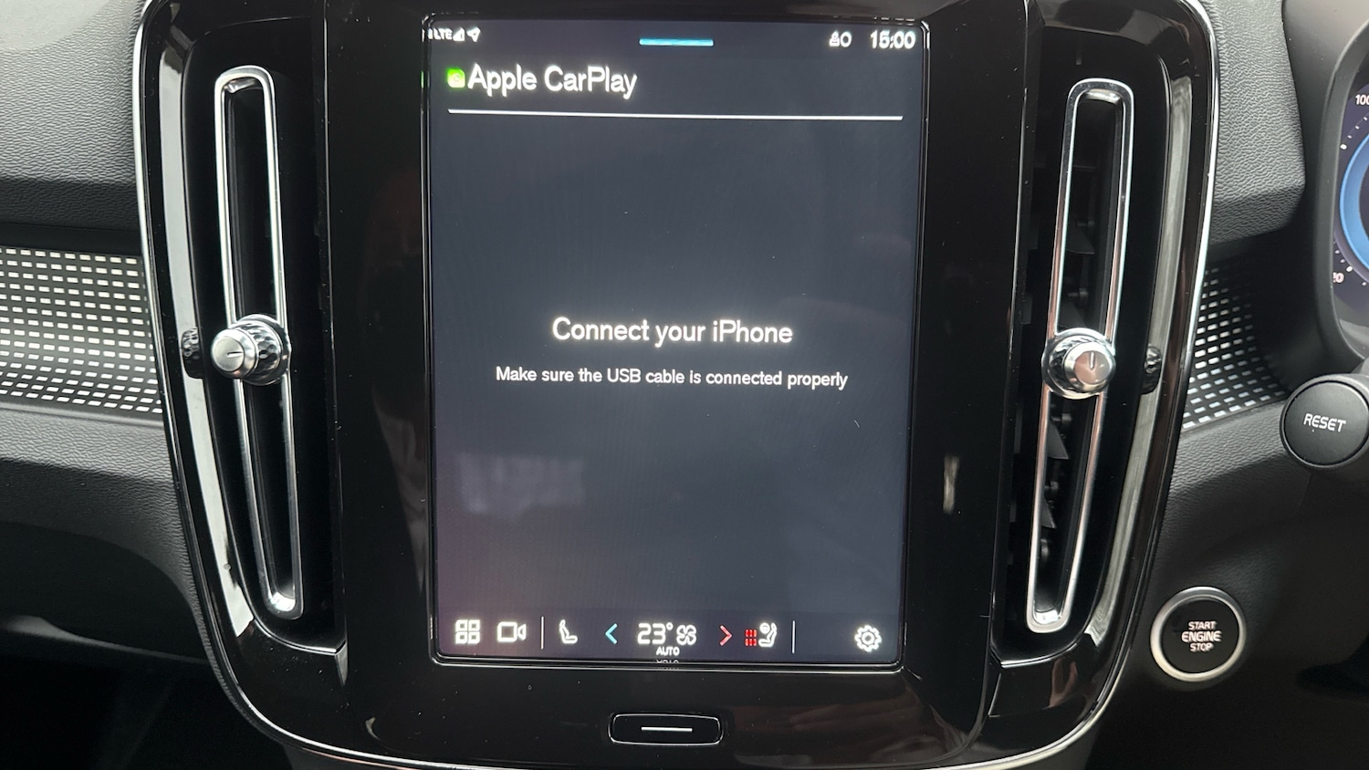 Used Volvo XC40 2024 for sale - 77186760: Photo 32