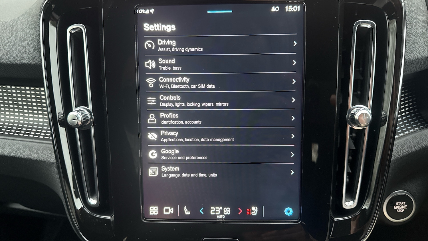 Used Volvo XC40 2024 for sale - 77186760: Photo 37