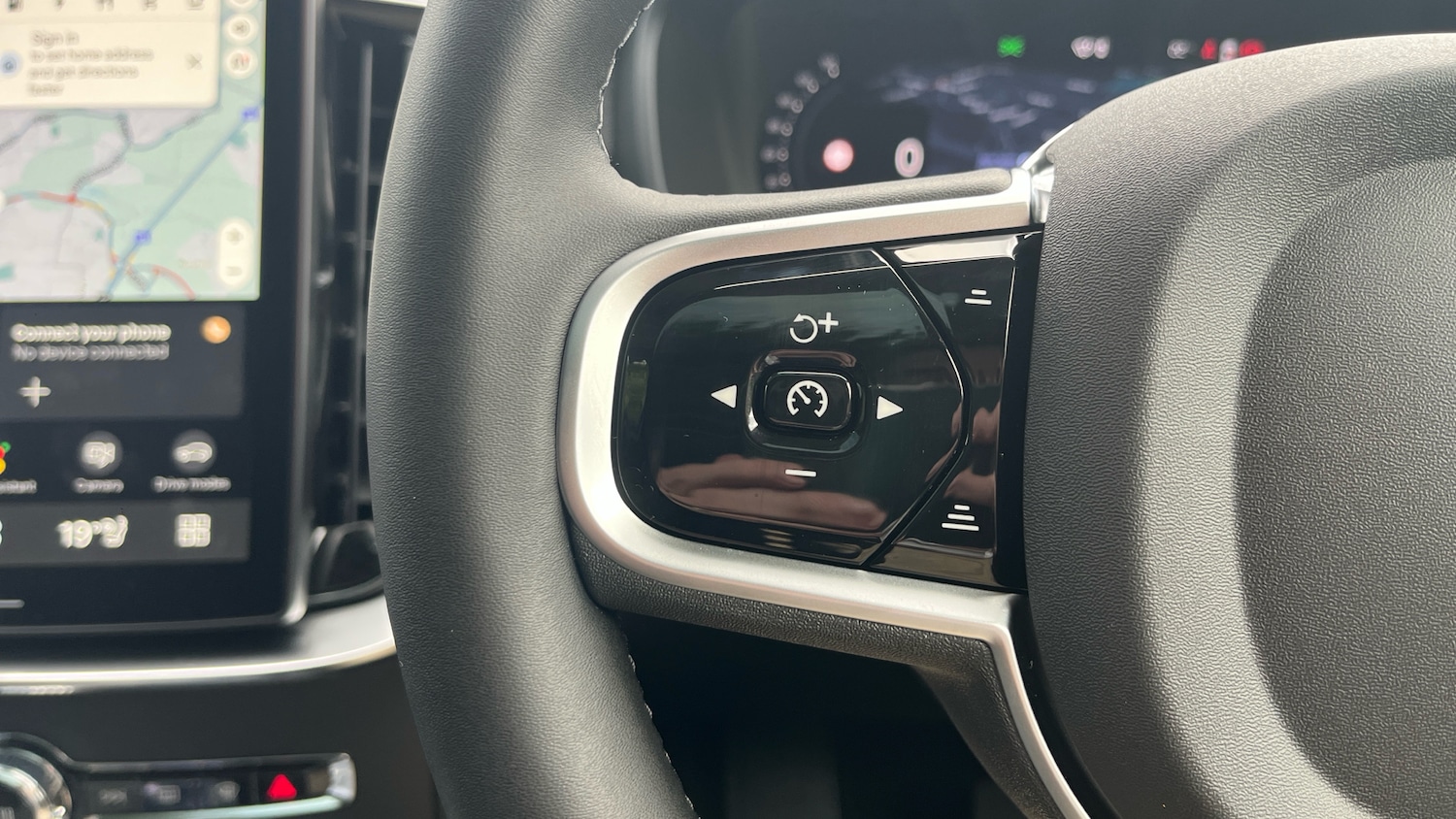 Used Volvo XC90 2025 for sale - 76653321: Photo 18