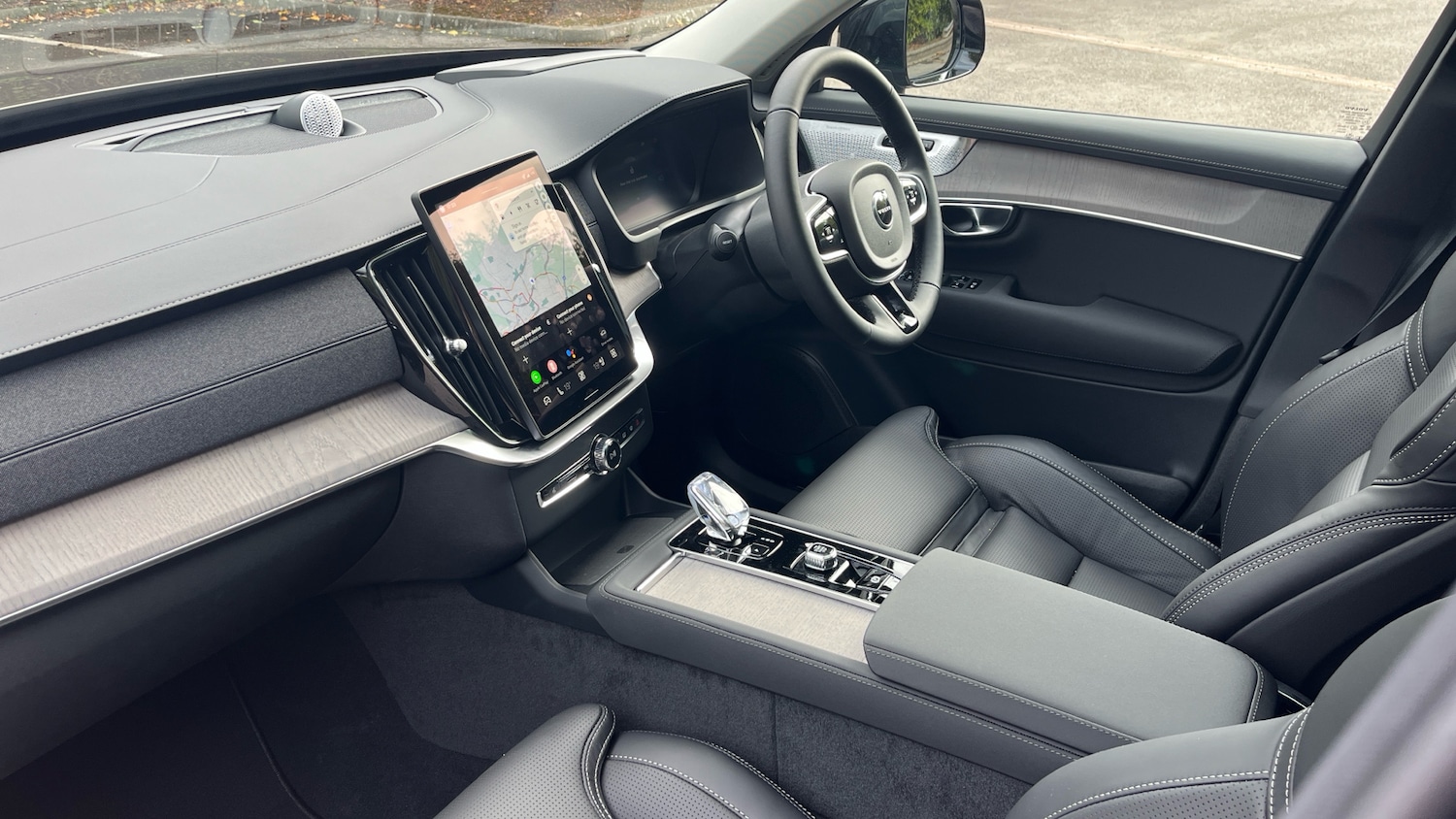 Used Volvo XC90 2025 for sale - 76653321: Photo 4