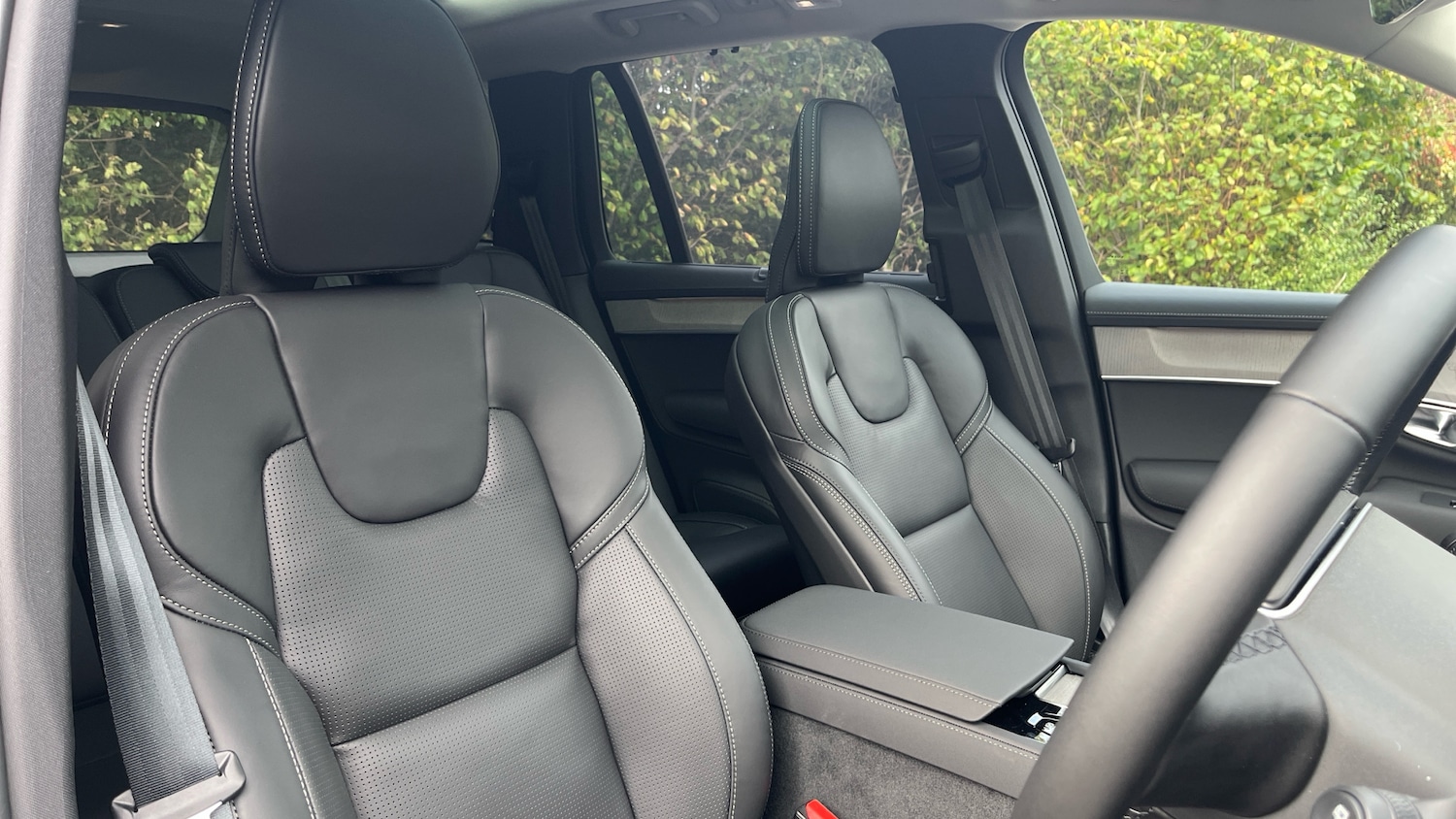 Used Volvo XC90 2025 for sale - 76653321: Photo 9