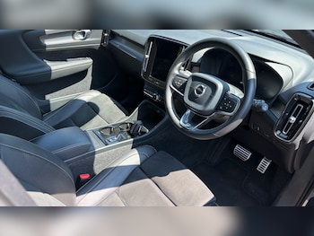 Used Volvo XC40 2019 for sale - 79330115: Photo