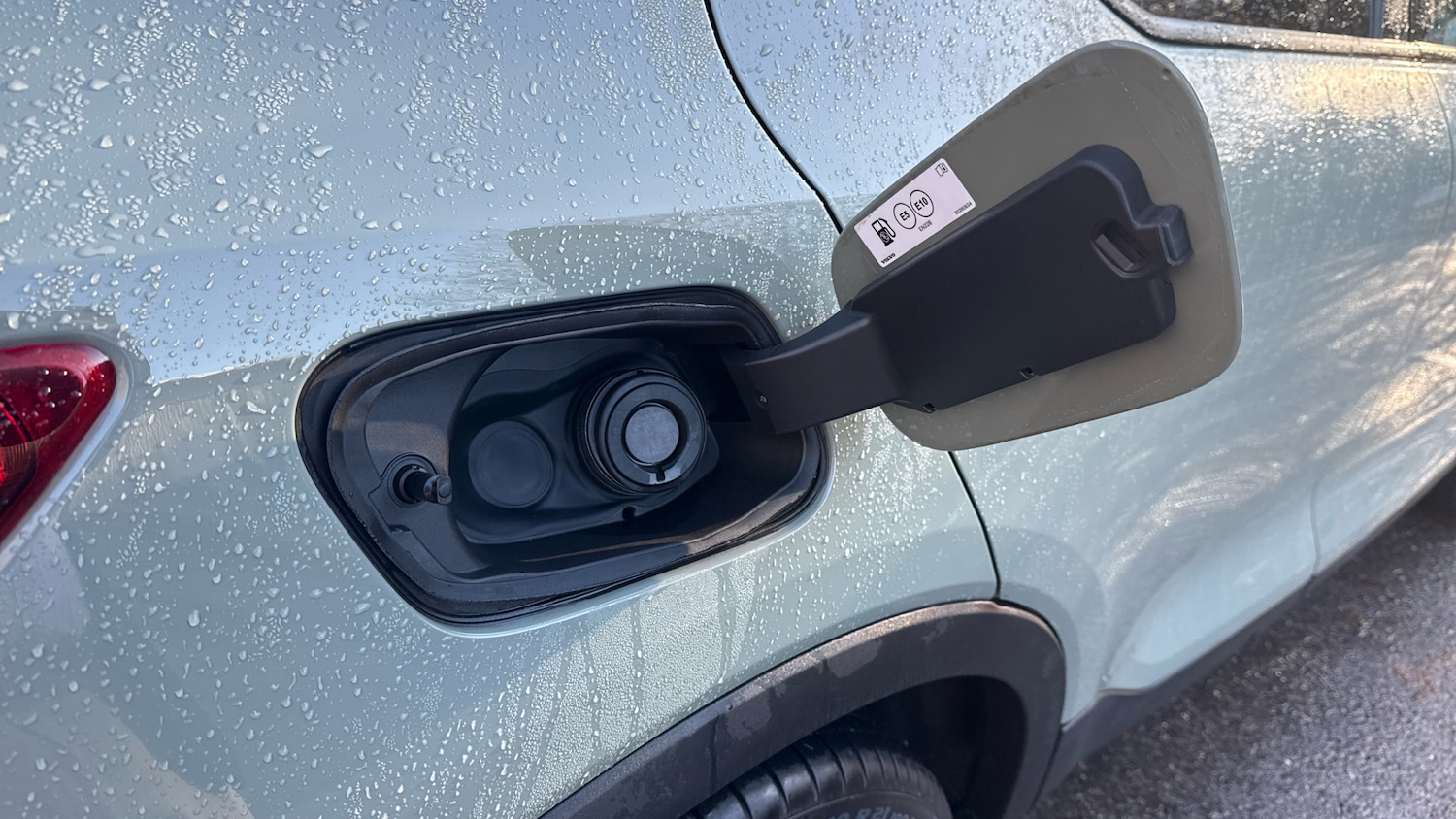 Used Volvo XC40 2025 for sale - 76818746: Photo 18