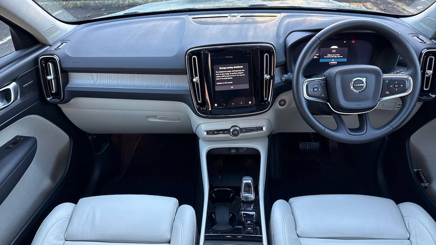 Used Volvo XC40 2025 for sale - 76818746: Photo 5