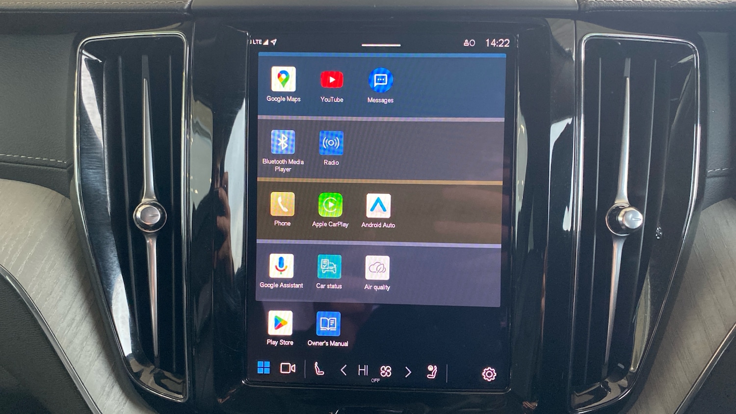 Used Volvo XC60 2025 for sale - 77323775: Photo 12