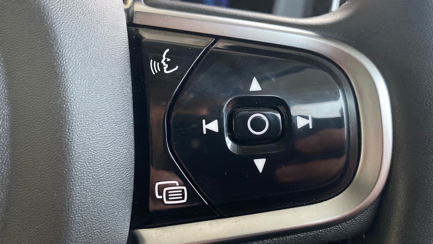 Used Volvo XC60 2025 for sale - 77323775: Photo 18