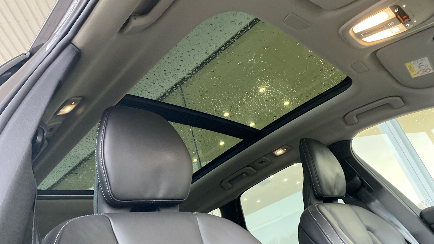 Used Volvo XC60 2025 for sale - 77323775: Photo 22