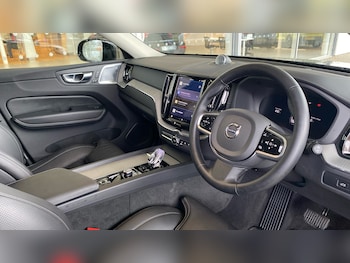 Used Volvo XC60 2025 for sale - 77323775: Photo