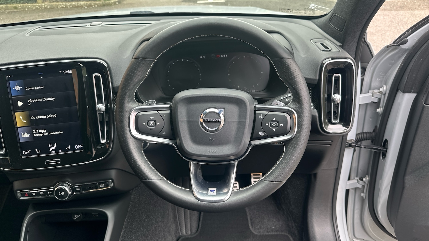 Used Volvo XC40 2019 for sale - 78211808: Photo 10