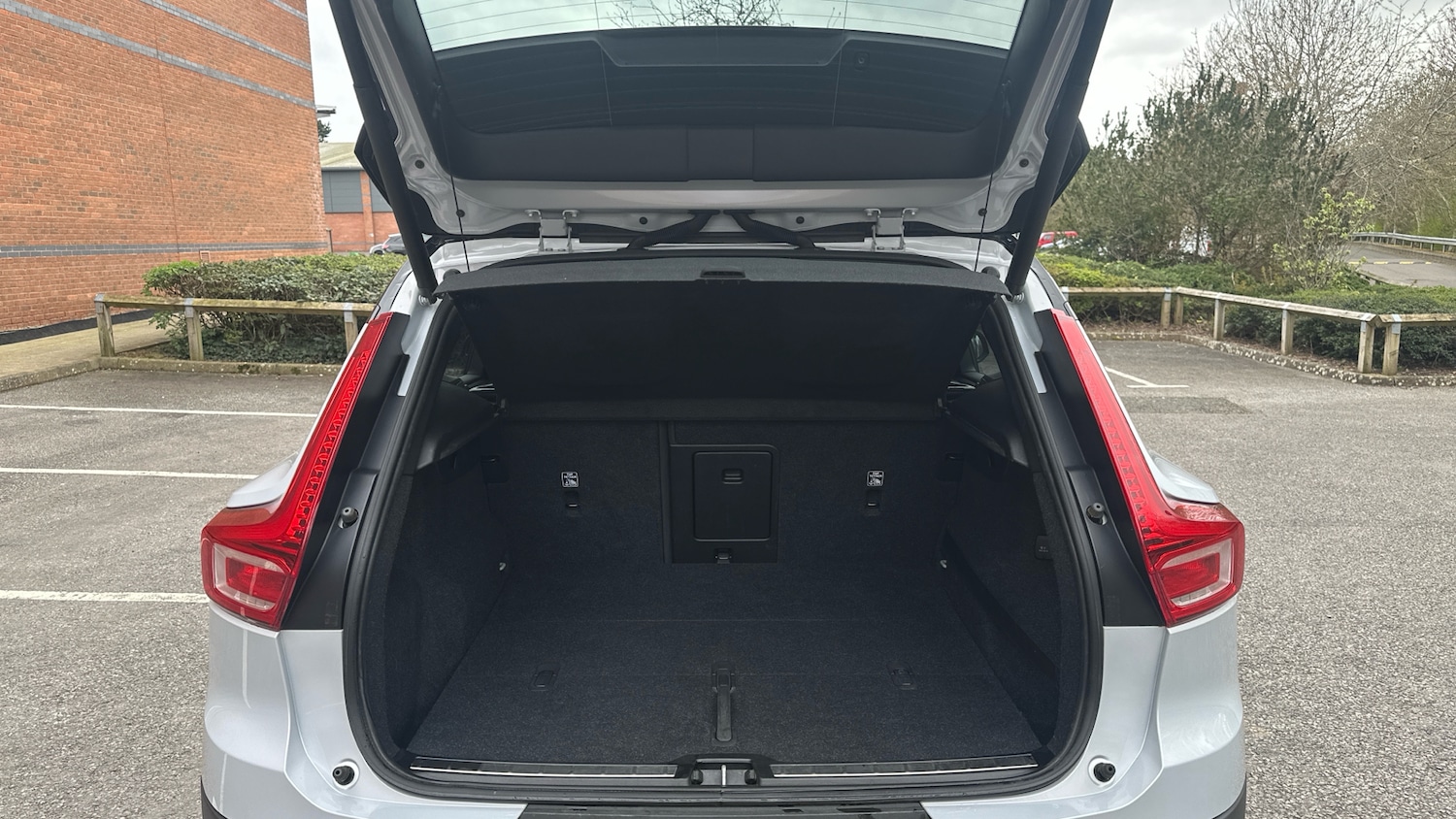 Used Volvo XC40 2019 for sale - 78211808: Photo 13