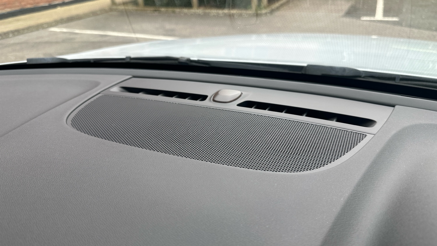 Used Volvo XC40 2019 for sale - 78211808: Photo 25