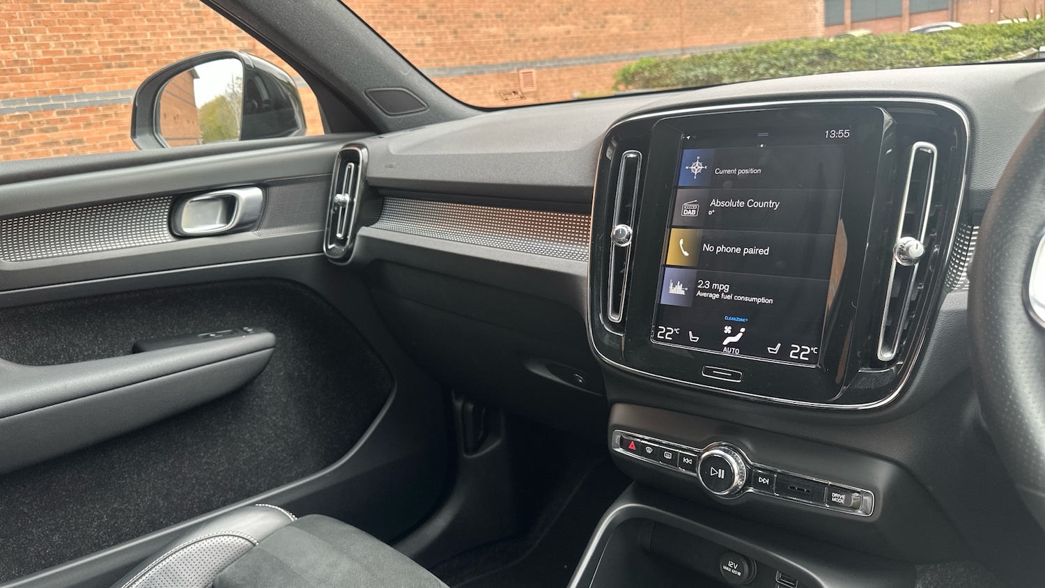 Used Volvo XC40 2019 for sale - 78211808: Photo 51