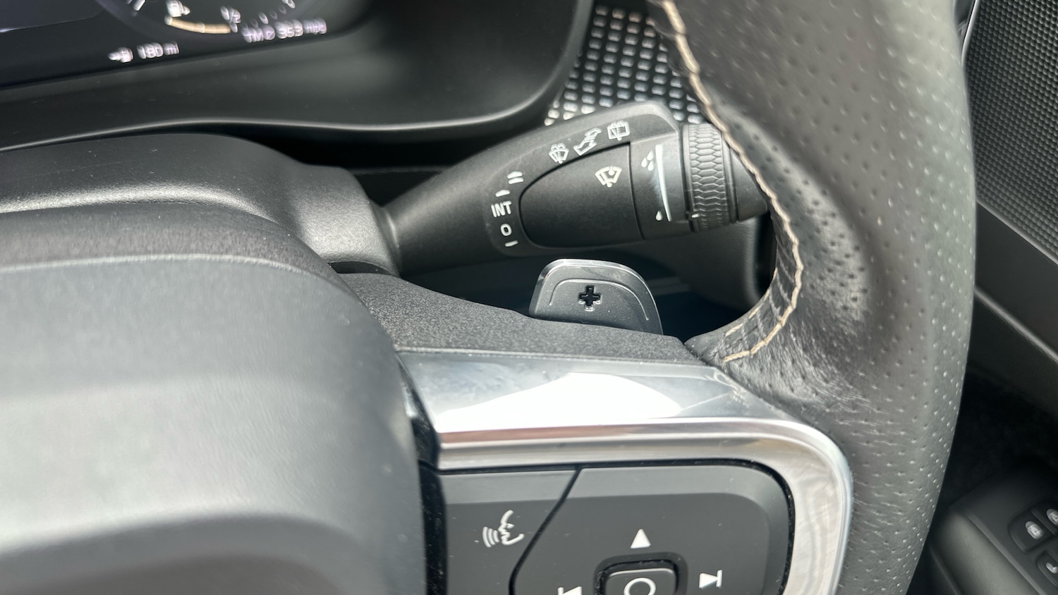 Used Volvo XC40 2019 for sale - 78211808: Photo 53