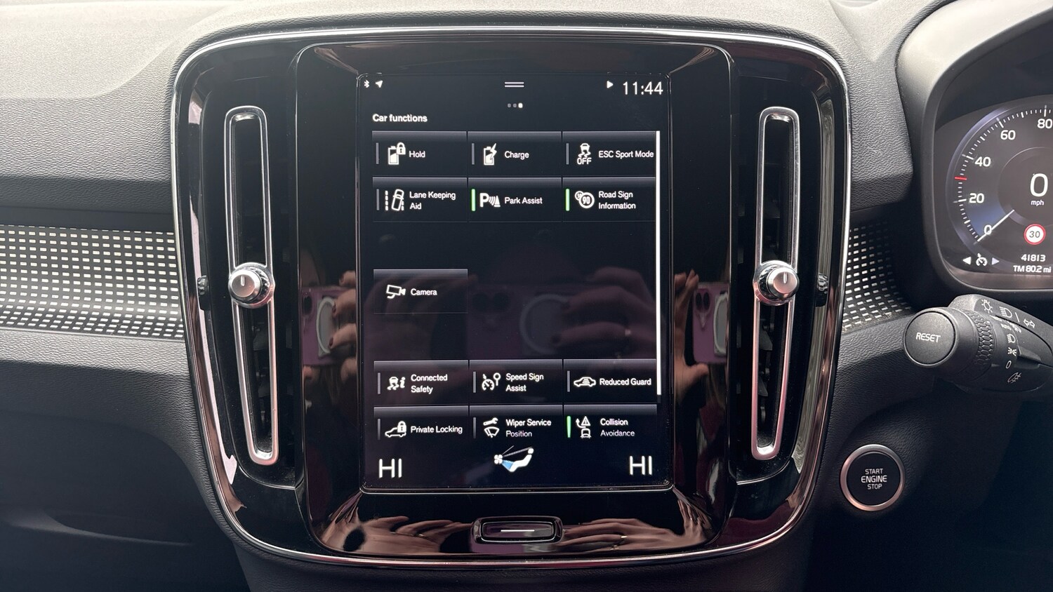 Used Volvo XC40 2021 for sale - 77742490: Photo 17