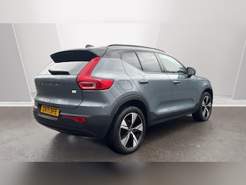 Used Volvo XC40 2021 for sale - 77742490: Photo