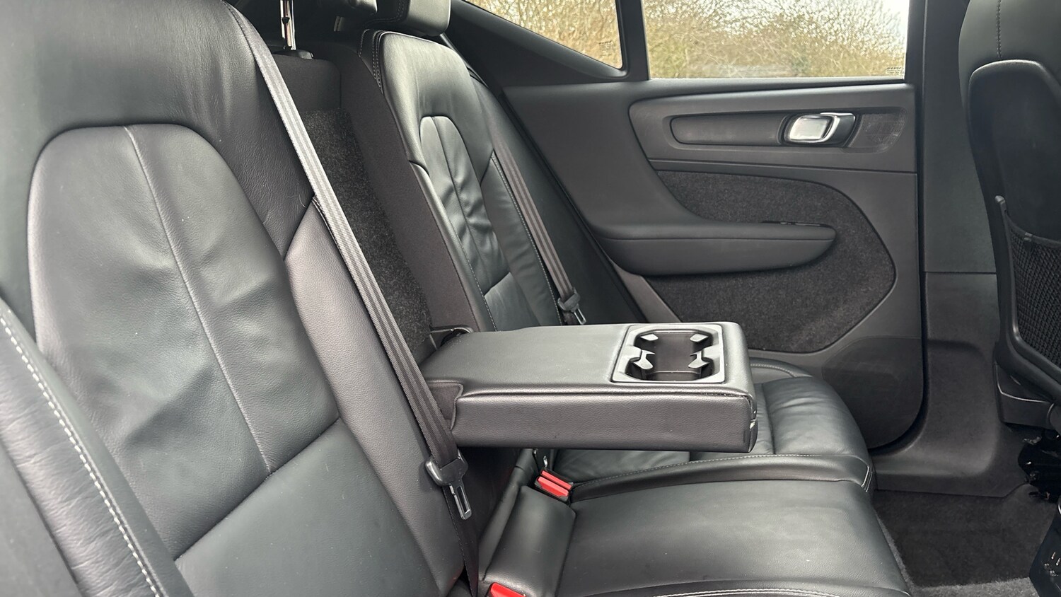 Used Volvo XC40 2021 for sale - 77742490: Photo 31