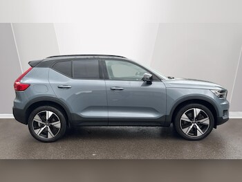 Used Volvo XC40 2021 for sale - 77742490: Photo