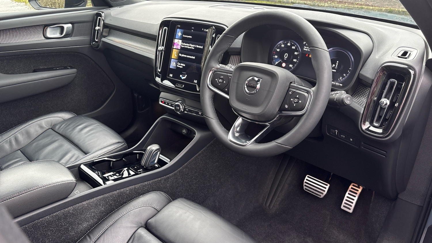 Used Volvo XC40 2021 for sale - 77742490: Photo 4