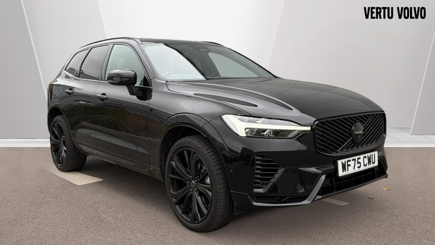 Used Volvo XC60 2025 for sale - 76653187: Photo 1