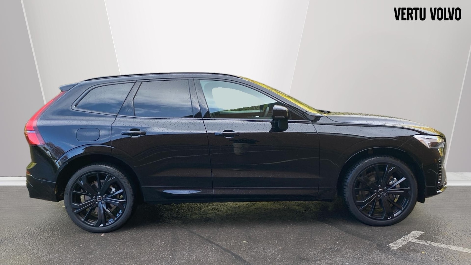 Used Volvo XC60 2025 for sale - 76653187: Photo 3