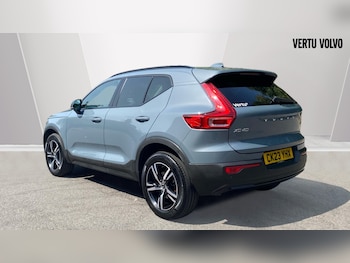 Used Volvo XC40 2023 for sale - 75689728: Photo