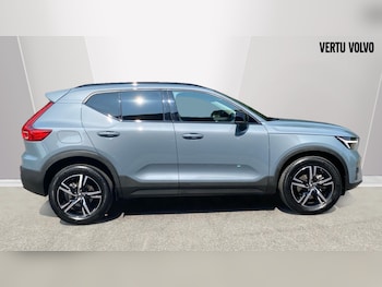 Used Volvo XC40 2023 for sale - 75689728: Photo