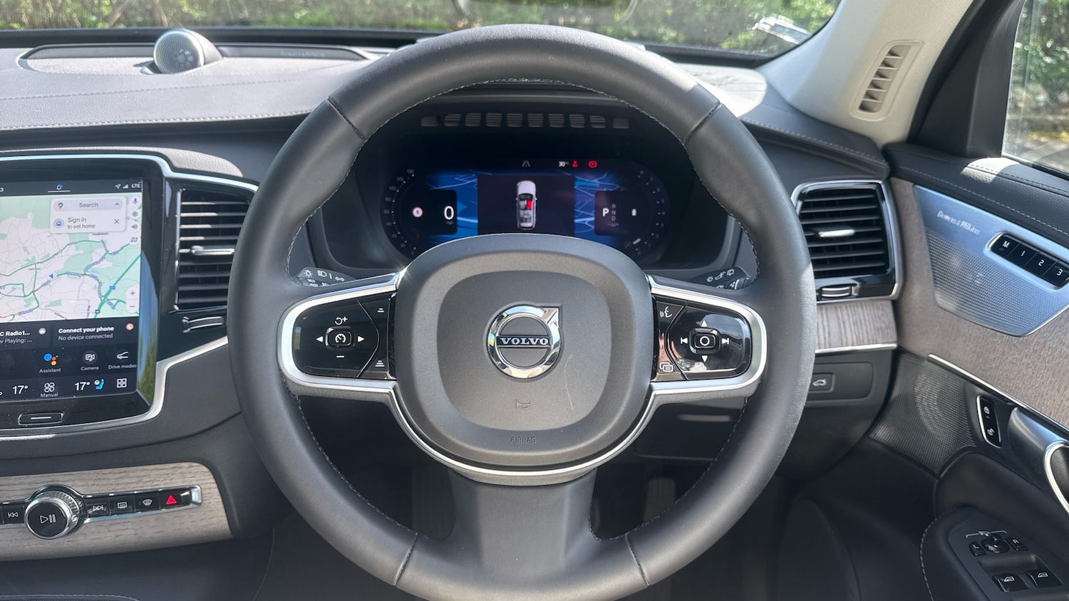 Used Volvo XC90 2023 for sale - 78176357: Photo 10