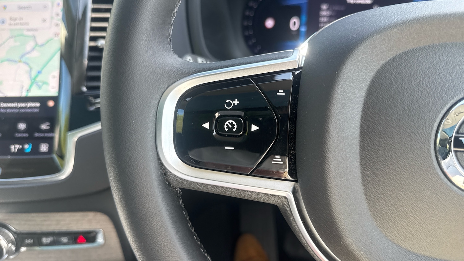 Used Volvo XC90 2023 for sale - 78176357: Photo 28