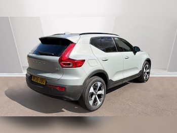 Used Volvo XC40 2025 for sale - 79380940: Photo