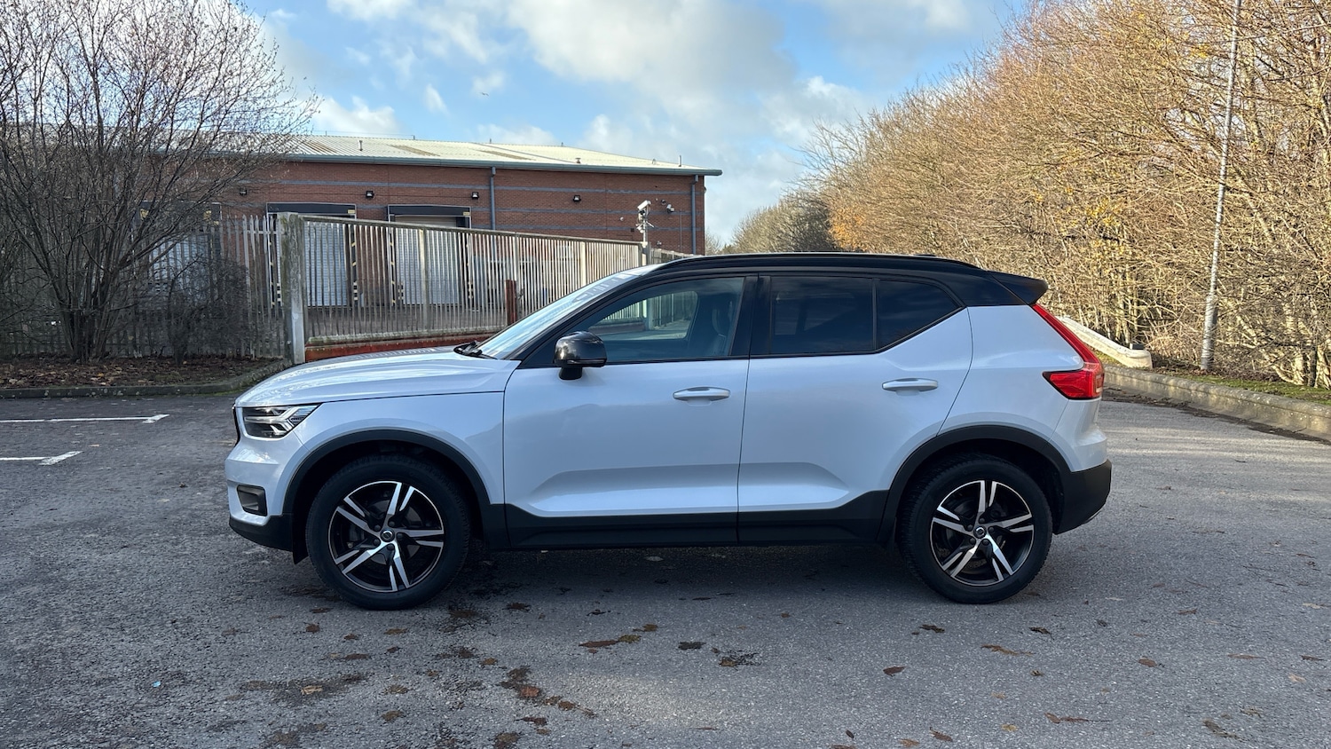 Used Volvo XC40 2020 for sale - 76979297: Photo 32