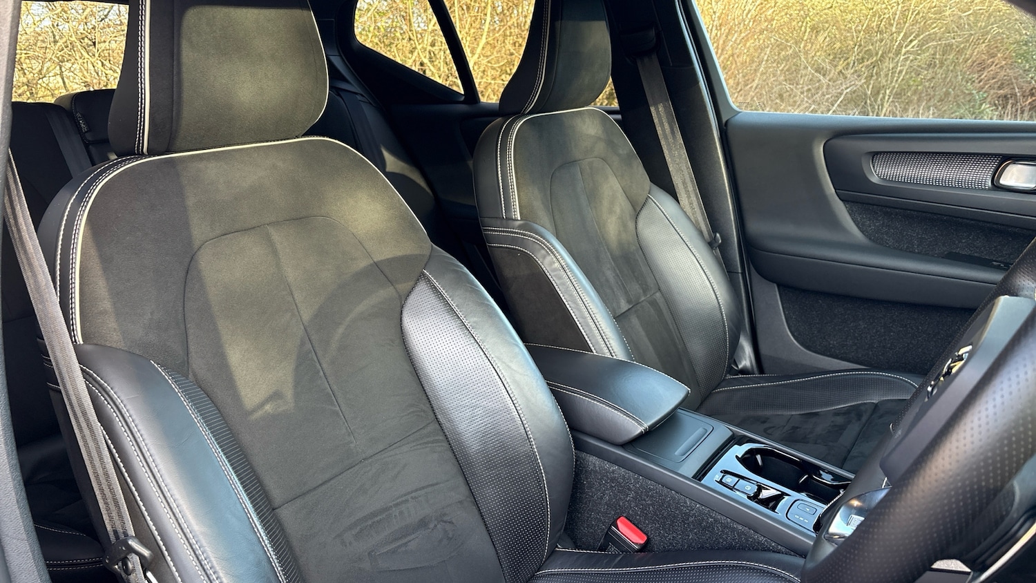 Used Volvo XC40 2020 for sale - 76979297: Photo 36