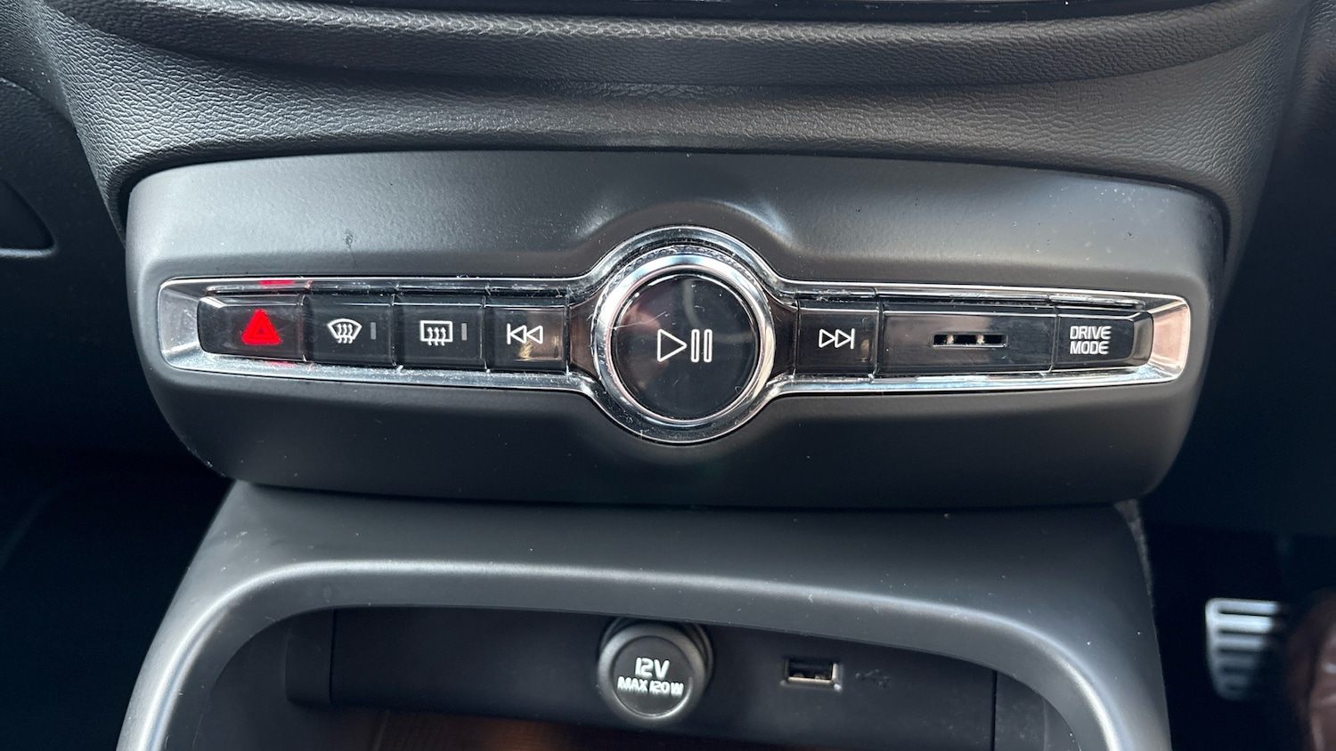 Used Volvo XC40 2020 for sale - 76979297: Photo 38