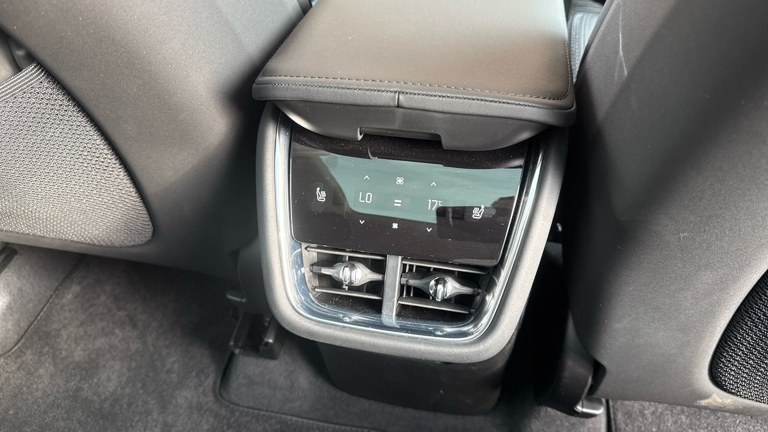 Used Volvo EX90 2026 for sale - 78164659: Photo 15