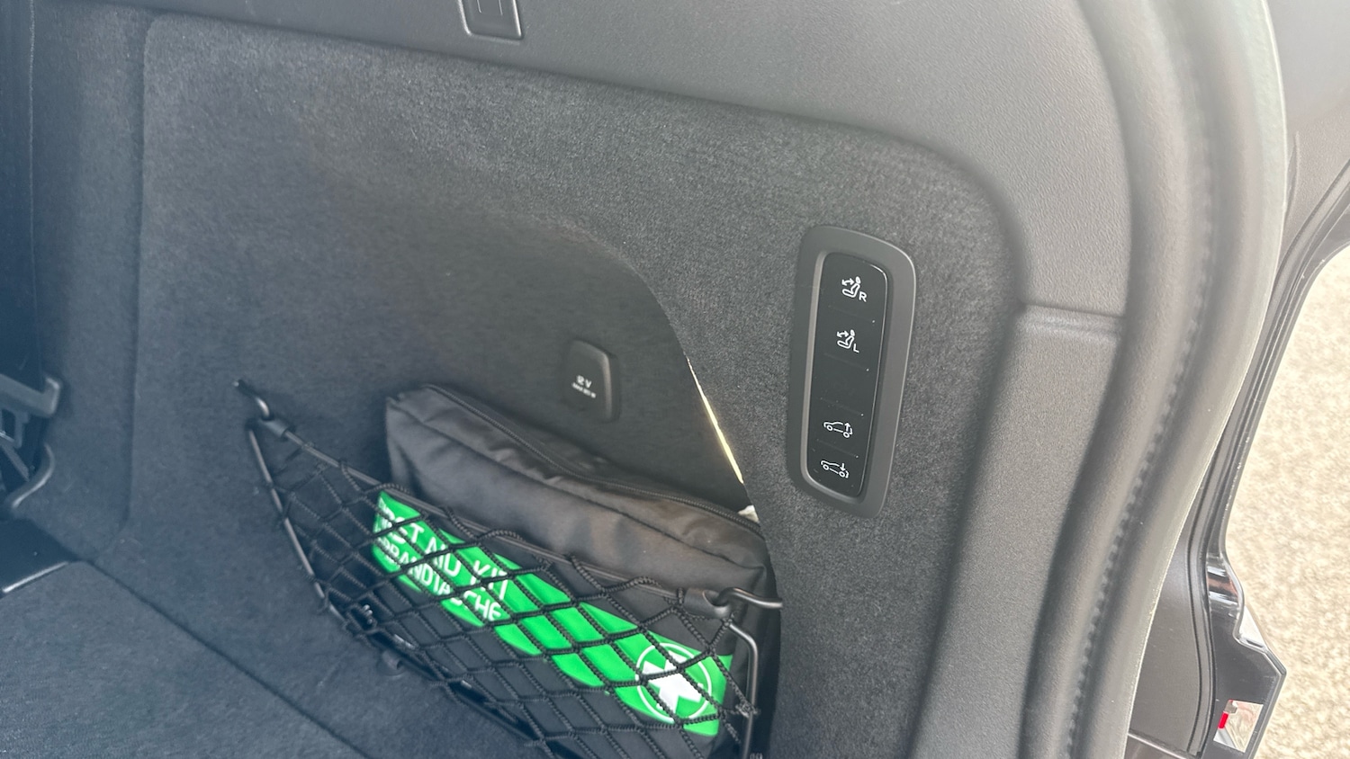 Used Volvo EX90 2026 for sale - 78164659: Photo 21