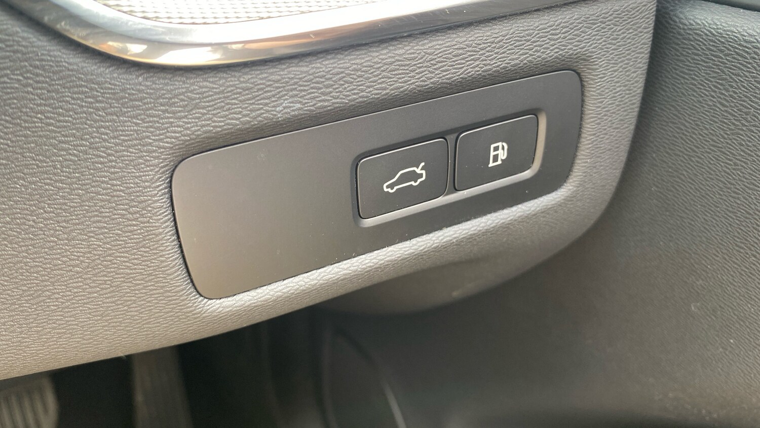 Vehicle 40