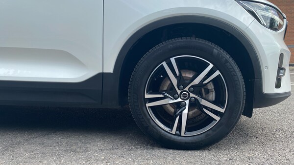 Used Volvo XC40 2023 for sale - 75686143: Photo 16