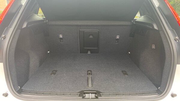 Used Volvo XC40 2023 for sale - 75686143: Photo 17