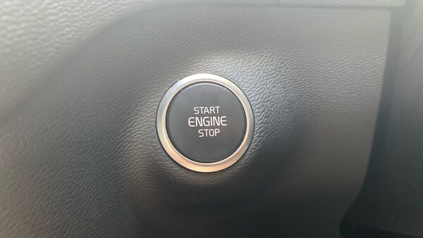Used Volvo XC40 2023 for sale - 75686143: Photo 23