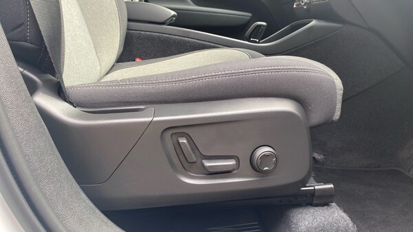 Used Volvo XC40 2023 for sale - 75686143: Photo 27