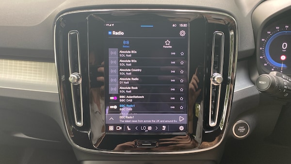 Used Volvo XC40 2023 for sale - 75686143: Photo 31