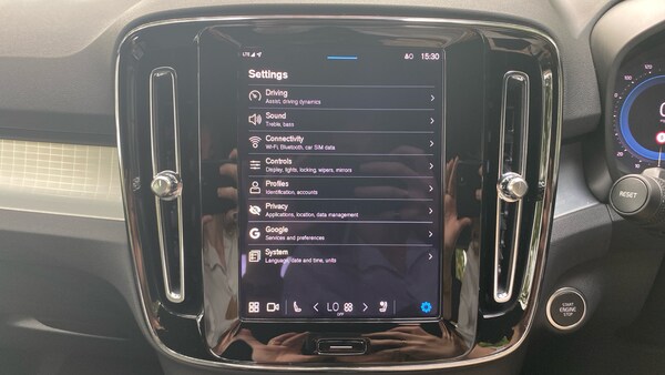 Used Volvo XC40 2023 for sale - 75686143: Photo 35
