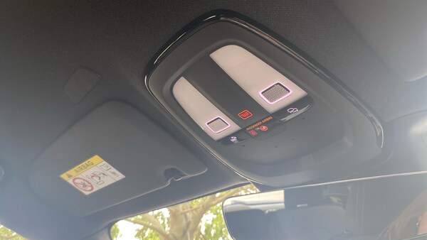 Used Volvo XC40 2023 for sale - 75686143: Photo 38