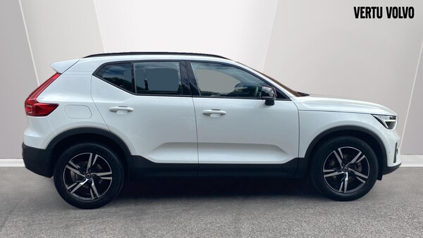 Used Volvo XC40 2023 for sale - 75686143: Photo 3