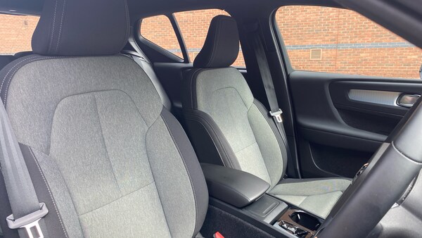 Used Volvo XC40 2023 for sale - 75686143: Photo 9