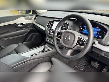 Used Volvo XC90 2023 for sale - 78000800: Photo