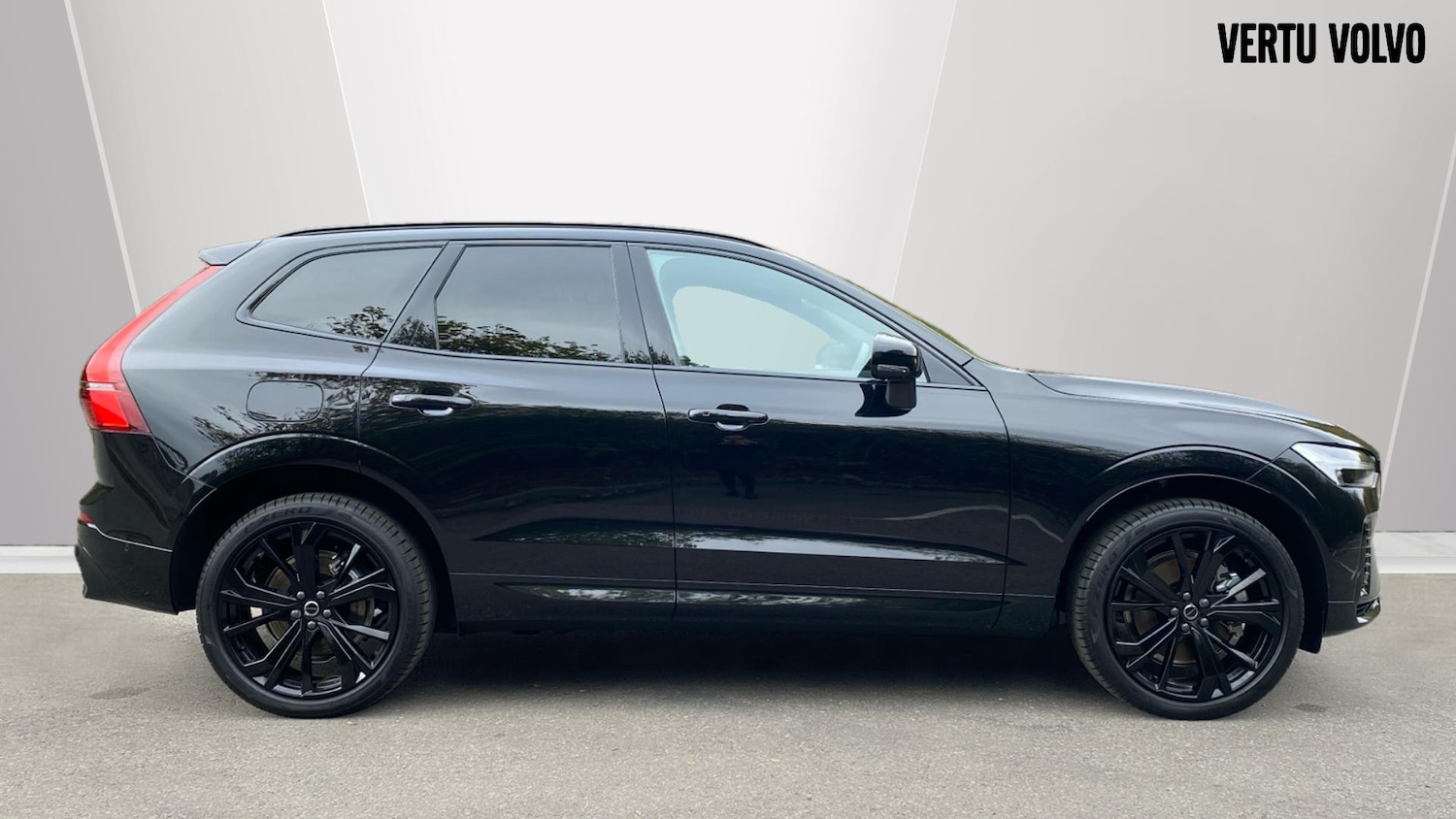 Used Volvo XC60 2025 for sale - 76653209: Photo 3