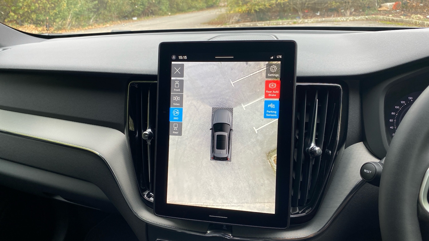 Used Volvo XC60 2025 for sale - 76653209: Photo 30