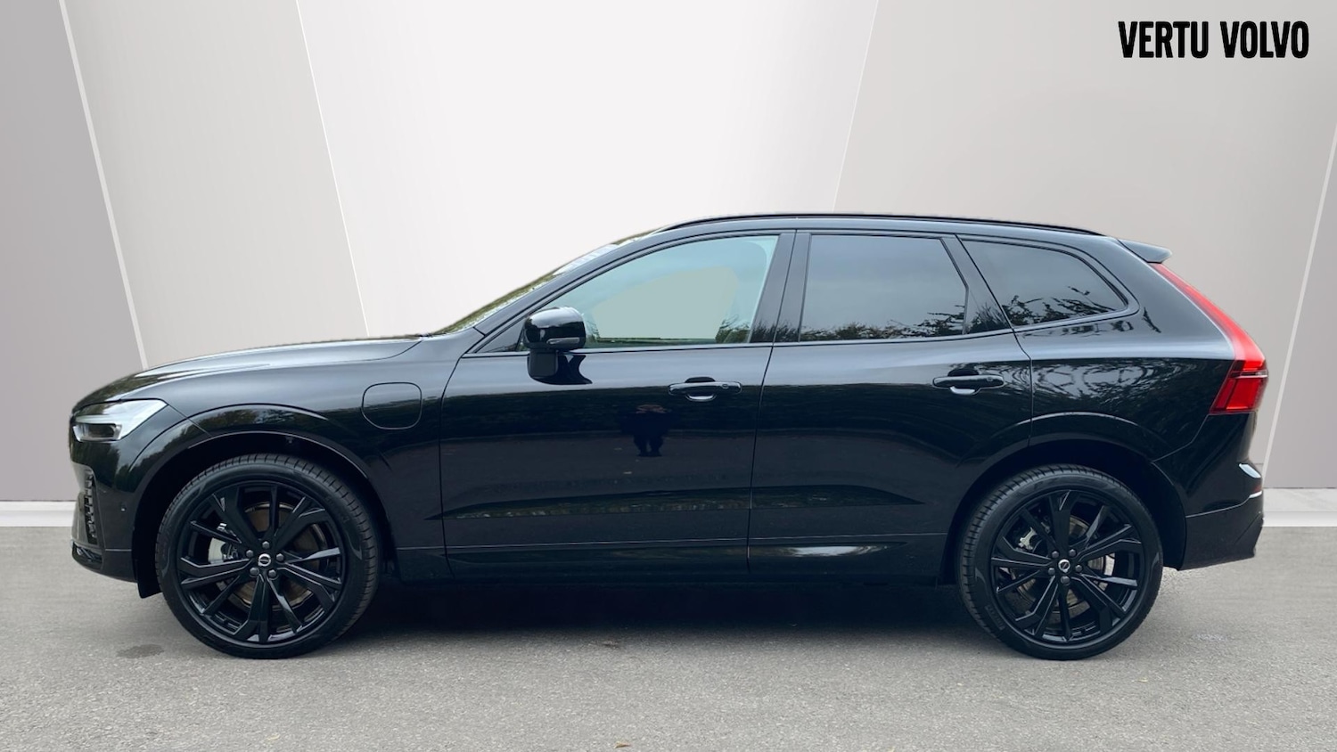 Used Volvo XC60 2025 for sale - 76653209: Photo 8