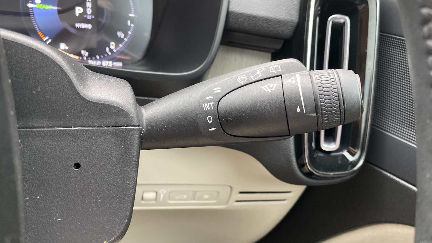 Used Volvo XC40 2022 for sale - 77591312: Photo 21