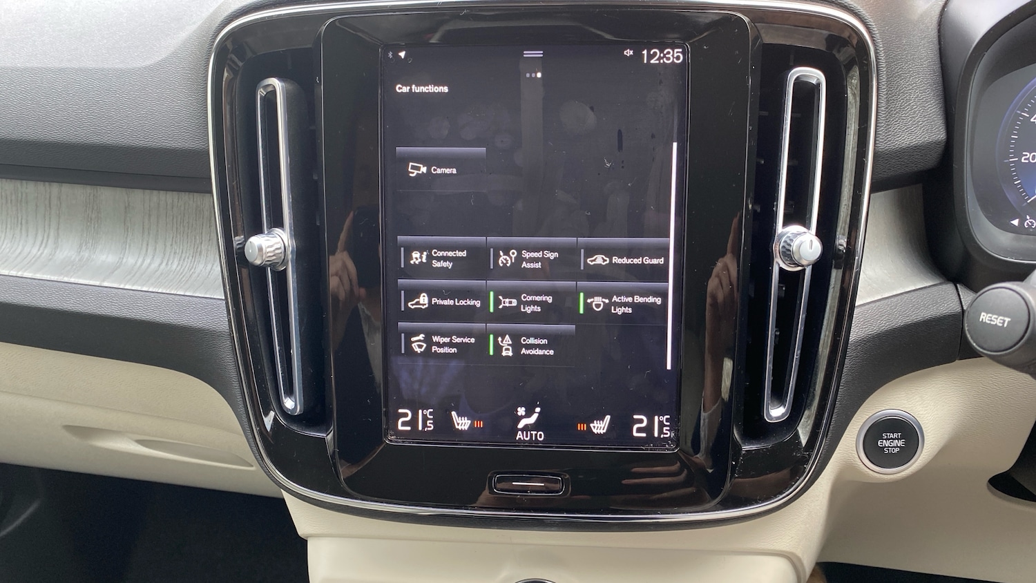 Used Volvo XC40 2022 for sale - 77591312: Photo 39